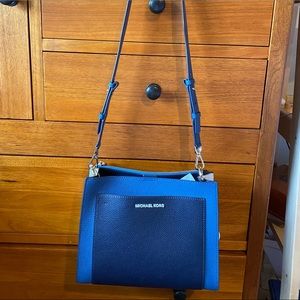 MICHAEL Michael Kors Gemma Medium Pocket TopHandle